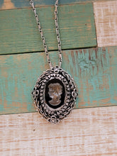 Load image into Gallery viewer, Vintage Glass Cameo Necklace
