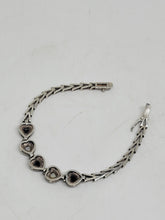 Load image into Gallery viewer, Vintage Sterling MOP and Onyx Heart Bracelet
