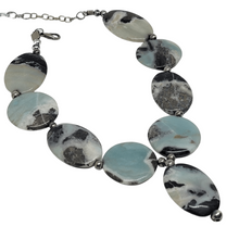 Load image into Gallery viewer, Beautiful Stone Necklace
