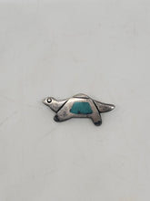 Load image into Gallery viewer, Vintage Sterling Turquoise Turtle Brooch
