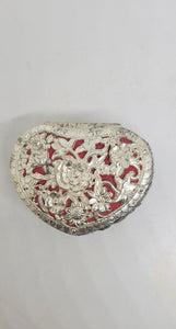 Vintage Trinket Heart Box