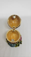 Load image into Gallery viewer, Enamel Pineapple Trinket Box
