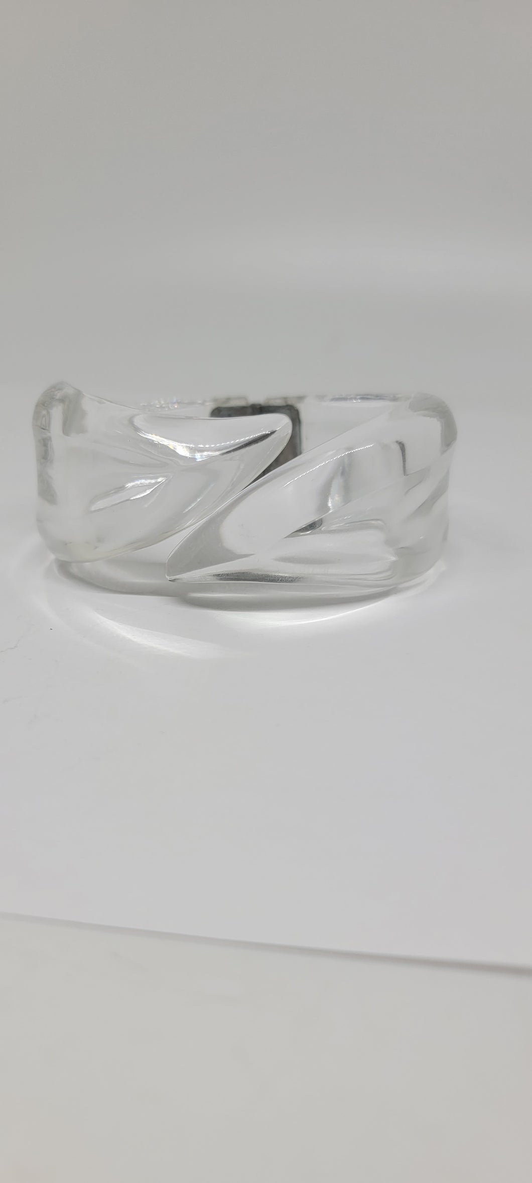 Vintage Lucite Clear Clamper