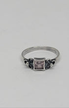 Load image into Gallery viewer, Sterling Ring size 5
