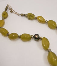 Load image into Gallery viewer, Stone and Genuine Pearl Necklace
