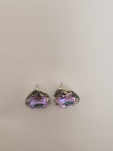 Load image into Gallery viewer, Glass Tear Drop Earrings
