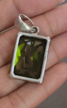 Load image into Gallery viewer, Huge Green Pendant
