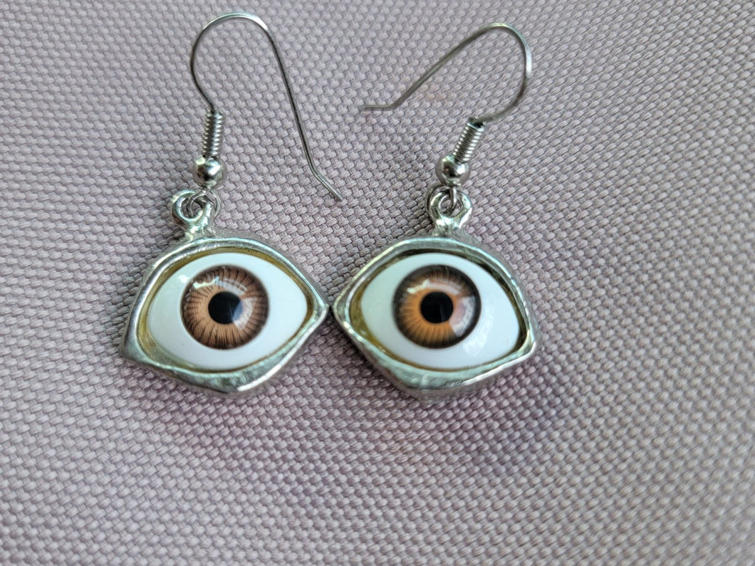 Vintage Eye Earrings