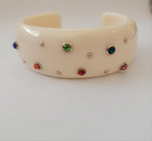 Load image into Gallery viewer, Chunky Rhinestone Cuff
