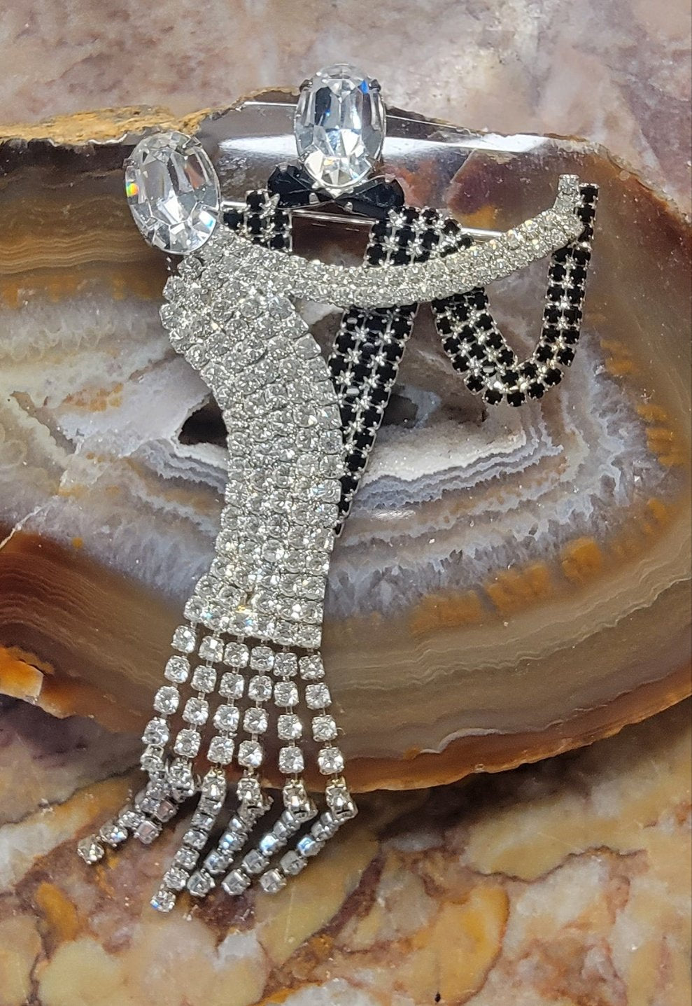 Art Deco Dancing Brooch