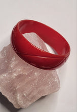 Load image into Gallery viewer, Carved Red Bakelite Bangle
